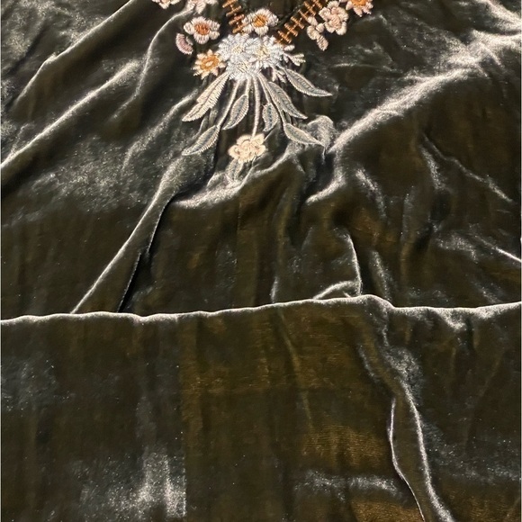 Johnny Was Serafina Velvet Embroidered Kaftan Dress Snake Eye NWT (overs… - Picture 10 of 11